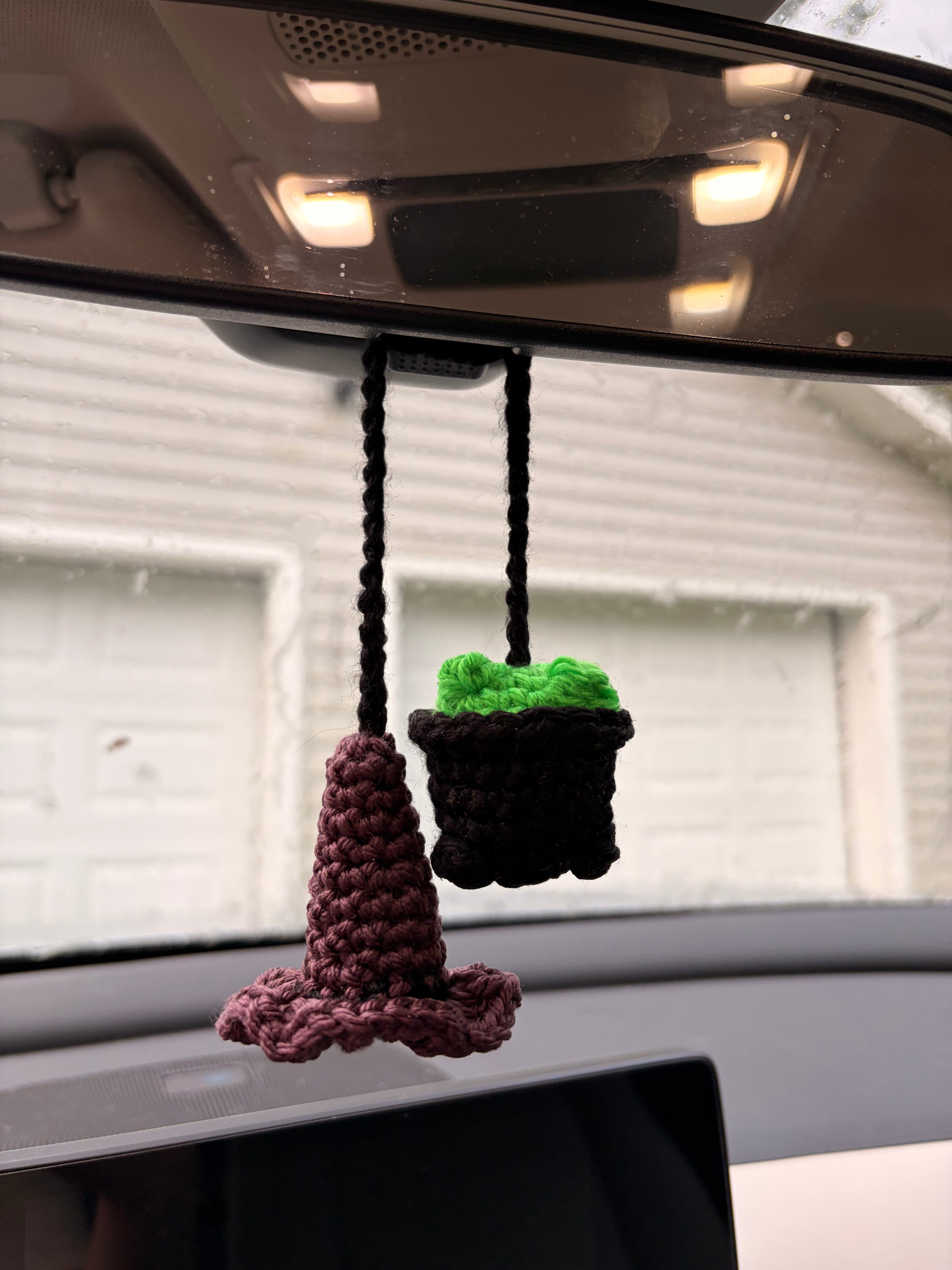 Cauldron and Witch Hat Charm